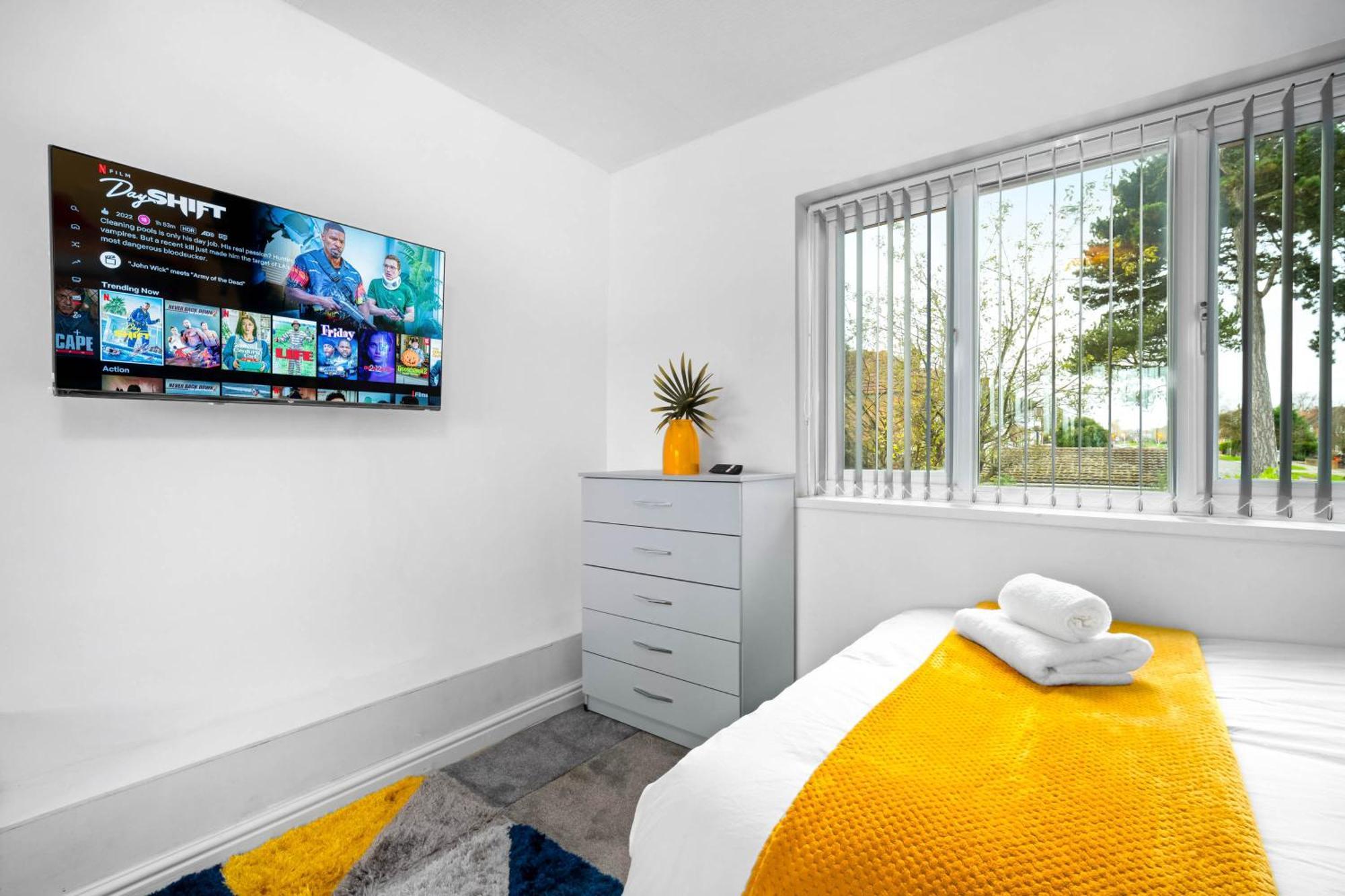 Modern 18 Guest Large Home In Solihull - Near Nec, Jlr, Hs2 And Bhx Birmingham Ngoại thất bức ảnh