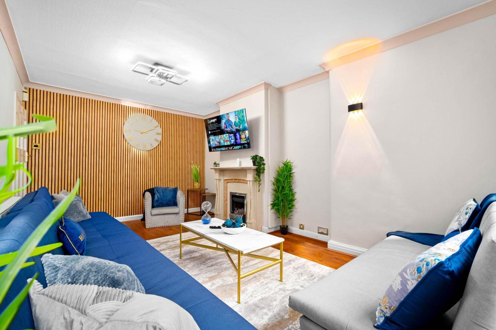 Modern 18 Guest Large Home In Solihull - Near Nec, Jlr, Hs2 And Bhx Birmingham Ngoại thất bức ảnh